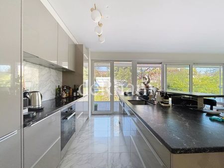 Idéalement situé, splendide 3.5 pièces d'env. 101m2 - Photo 3