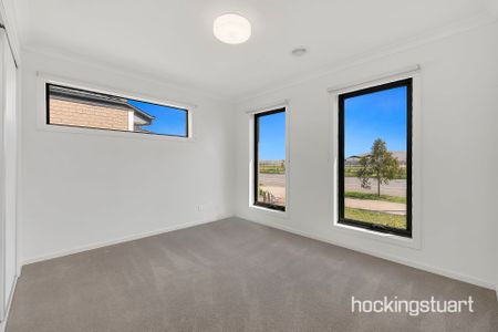 41 Newbridge Boulevard, Wallan. - Photo 2