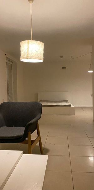 Studio Flat, Clarence Mews, E5 - Photo 1