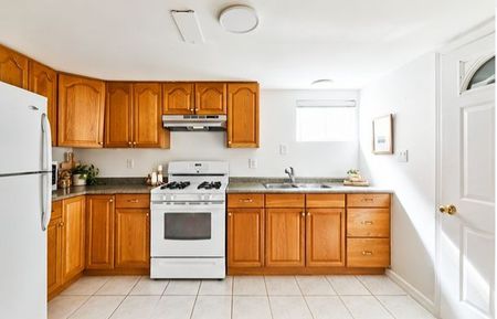 For Lease - 145 Clements Road, Ajax, Ontario - Photo 5