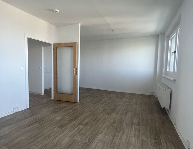 Zentrale 3 Raum Wohnung mit Balkon - Foto 1