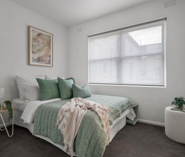 Refined Bayside Living in a Premier Brighton Setting - Photo 4