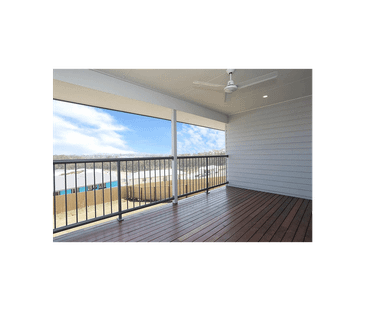 Modern Comfort and Convenience in a Prime Location - Photo 2