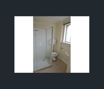 2/6 Anderson Court, Mentone, Vic 3194 - Photo 4