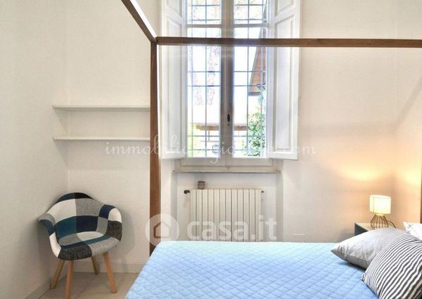 Villa in Affitto in Via Francesco Carrara a Forte dei Marmi