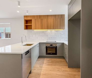 Stunning New Build Home on Claymore Street! - Photo 5