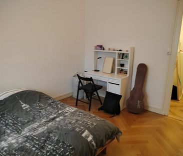 Appartement de 3 pièces au 1er étage localiser à Genève 1205 - Photo 5
