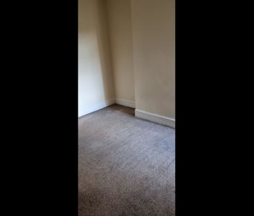 3 Bed Terraced House, Firgrove Road, SO15 - Photo 5