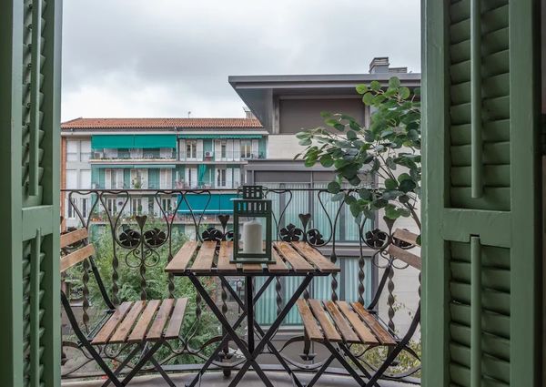 Carrer de Pons i Gallarza, Barcelona, Catalonia 08030