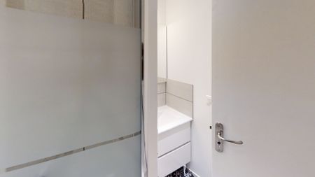 CHAMBRE DE COLOCATION MEUBLEE - 69200 VENISSIEUX - Photo 5