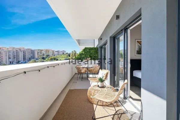 Alquiler de piso en Calle Calancha - Photo 1