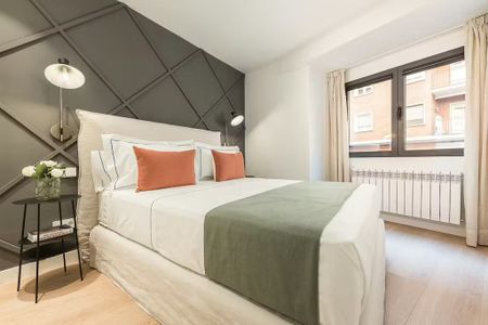 Calle del General Margallo, Madrid, Community of Madrid 28020 - Photo 4