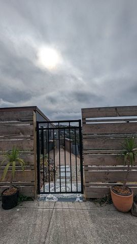 New 1 bedroom home with views! - Photo 3