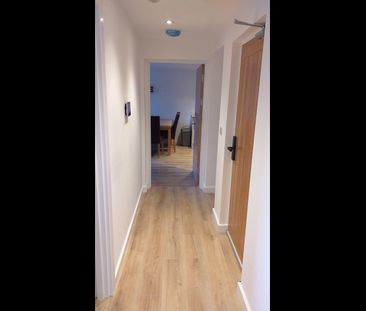 2 Bed Flat, Villa Street, NG9 - Photo 1