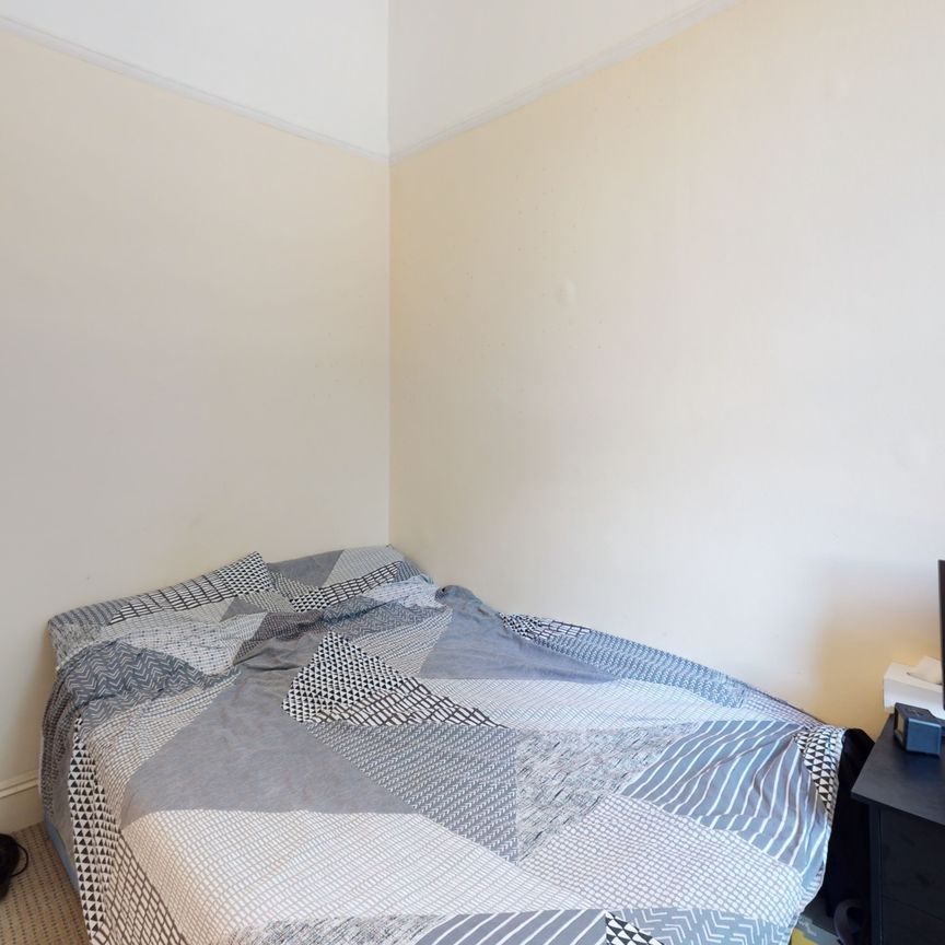 Student Properties to Let - Photo 1