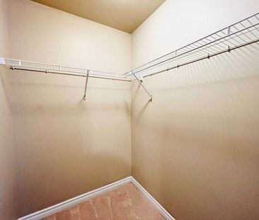 For Lease - 2 Southwoods Crescent, Barrie, Ontario - Photo 4