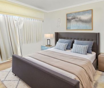 30 Mariner Close, Cranbourne North VIC - Photo 4