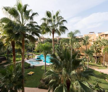 716162 - Apartment for rent Costalita, Estepona, Málaga, Spain - Photo 3