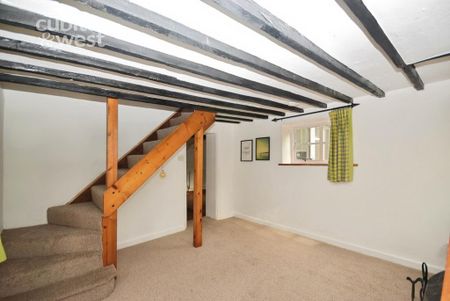 2 bedroom end of terrace house to rent - Photo 4