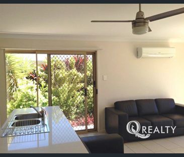 🏡Unfurnished Room in Share House with 1 Garage Space - 6 Month Leas... - Photo 2