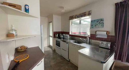 Comfortable family home - Photo 5