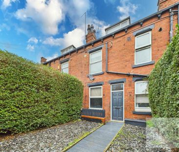 1 bedroom in a house share to rent - Photo 6