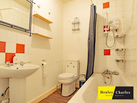 1 Bedroom For Rent - Photo 5