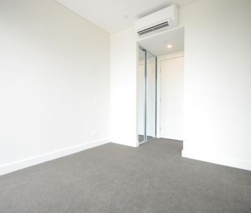 1 Bedroom &plus; Study Apartment&excl;&excl; - Photo 4