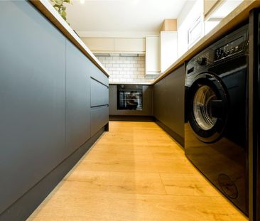 6 bedroom semi-detached house to rent - Photo 6