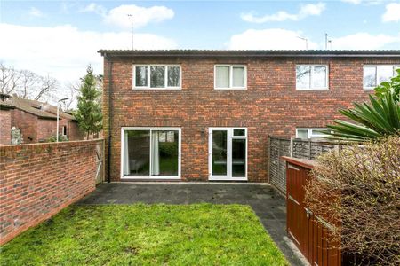 Wilford Close, Northwood, Middlesex, HA6 2GE - Photo 4