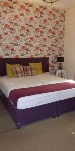 1 bedroom in a house share to rent - Photo 1