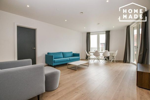 3 bedroom flat to rent - Photo 1