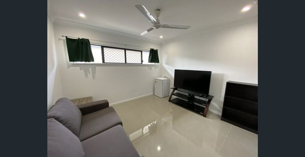 FULLY FURNISHED 4 bedroom home in Trinity Park - Photo 1