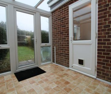3 bedroom terraced house to rent - Photo 3