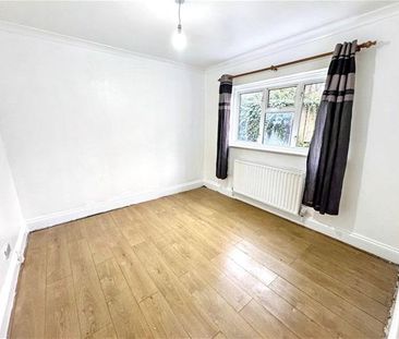 2 bedroom maisonette to rent - Photo 5