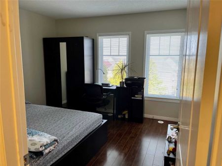 For Lease - 3250 Bentley Drive Unit# 72, Mississauga, Ontario - Photo 5