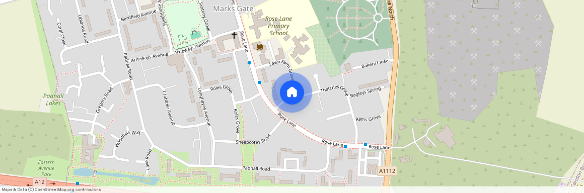 Thatches Grove, Romford RM6 5LJ