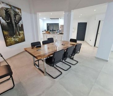 Luxury Villa for rent in Marbella, Andalusia - Photo 3