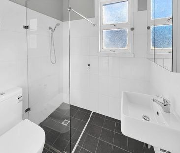 Charming Renovated Home in Prime Location - Photo 5