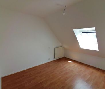 A LOUER A BRUZ - MAISON DE TYPE 5 de 1997 - 100 m² habitable. Dispo... - Photo 5