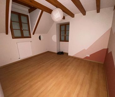 Location Appartement 4 pièces 86m² BESANCON 25000 - Photo 4