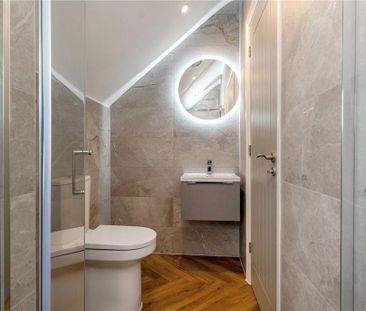 4 bedroom detached house to rent - Photo 1