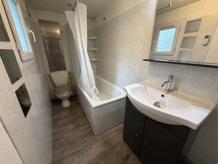 Location Appartement 2 pièces 32m² BORDEAUX 33800 - Photo 5