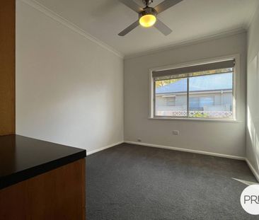 CENTRAL ALBURY LIVING! - Photo 5