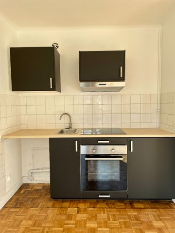 Location Appartement 1 pièce 24m² - Photo 3