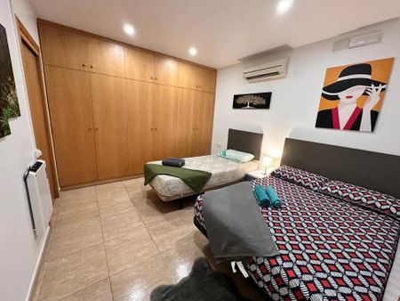 Carrer de Tarragona, Sant Adrià de Besòs, Catalonia 08930 - Photo 4