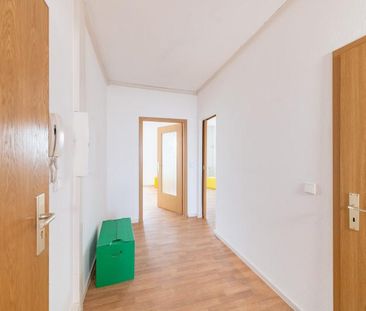 Tolle 3 Zimmer-Wohnung im Erdgeschoss in Halle - Photo 5