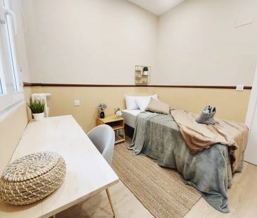 Calle Antonio Toledano, Madrid, Community of Madrid 28028 - Photo 1