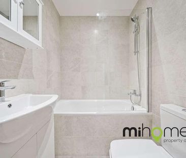 Crown Gate, Harlow, CM20 - Photo 5