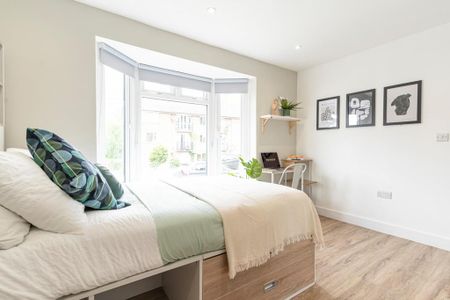 4 bedroom terraced house to rent - Photo 4